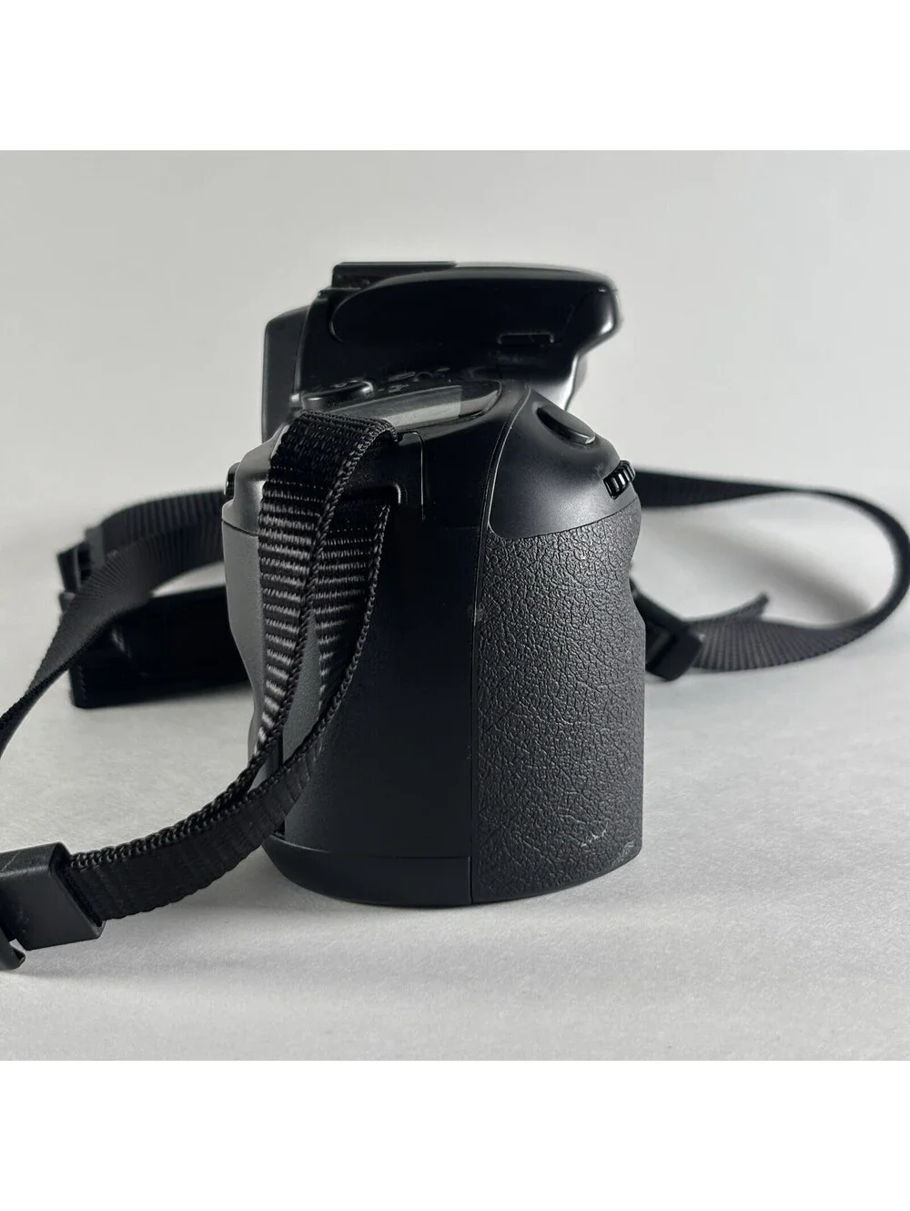 Minolta Maxxum 400si 35mm Film Camera Body Only With Strap - Tested & Working